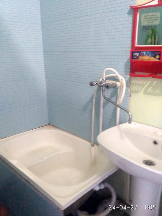 Western House Bed & Breakfast Qorowul ภายนอก รูปภาพ