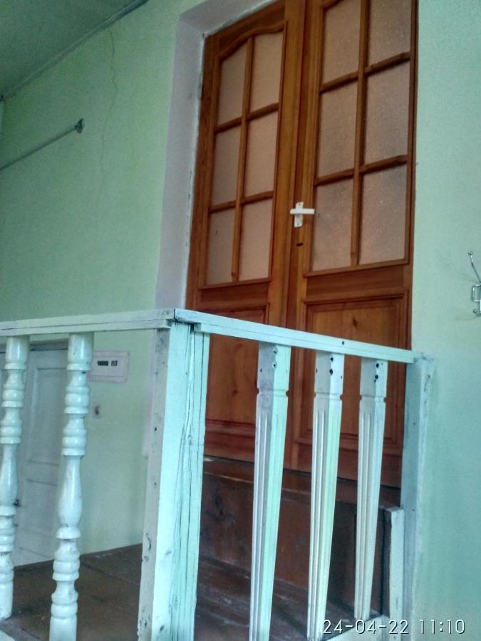 Western House Bed & Breakfast Qorowul ภายนอก รูปภาพ