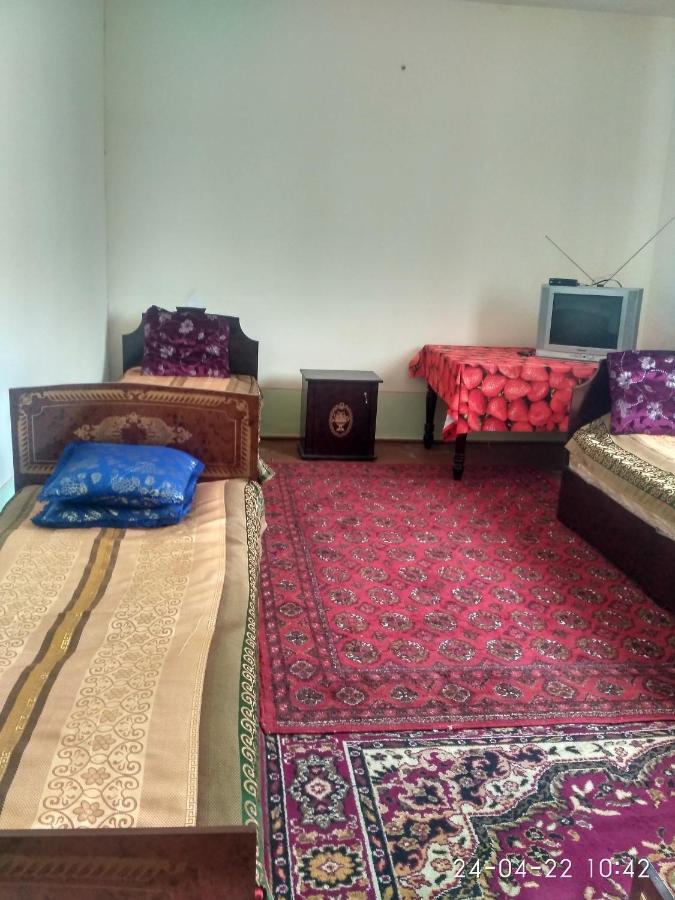 Western House Bed & Breakfast Qorowul ภายนอก รูปภาพ
