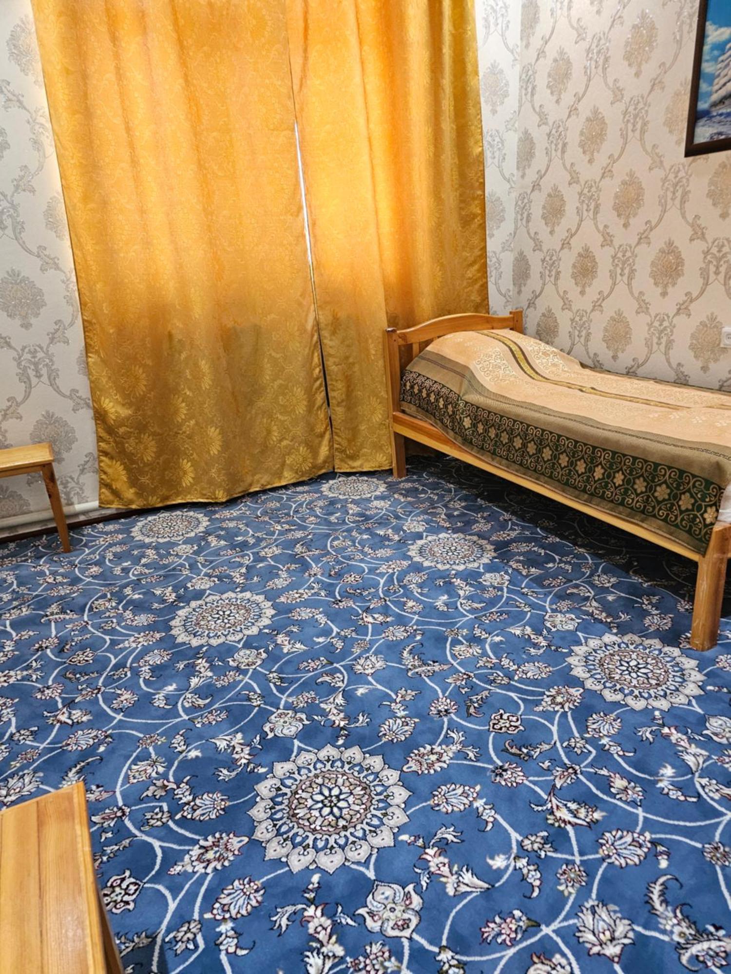 Western House Bed & Breakfast Qorowul ภายนอก รูปภาพ